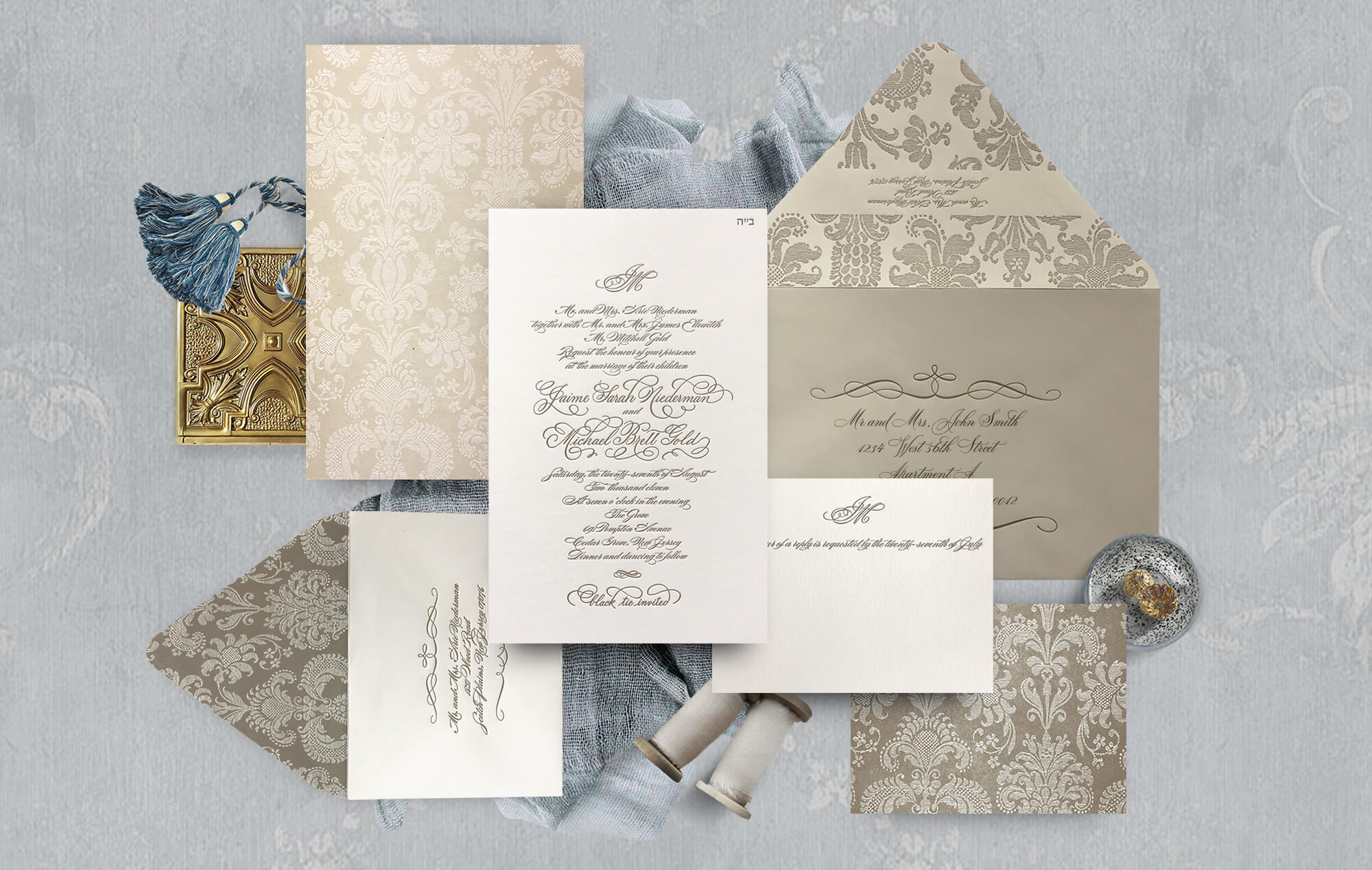 Damask classic wedding invitation and envelopes